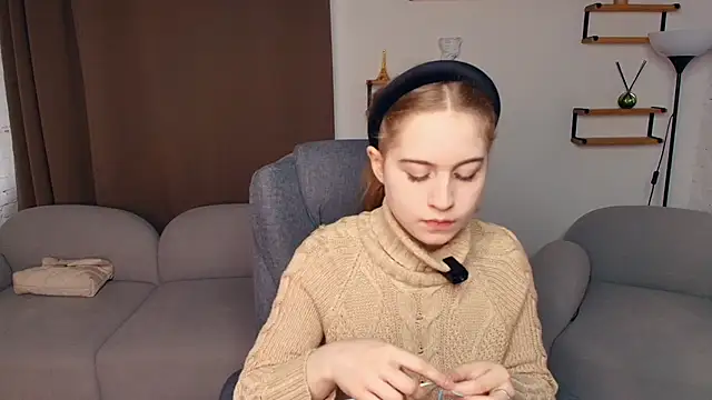 FairrryBluuum online show from 12-01-25, 10:31