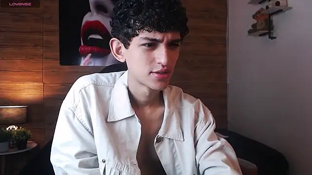 Michaelkoiv online show from 04-21-26, 12:33