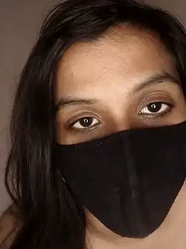 your-Mia07 online show from 12-05-25, 04:25