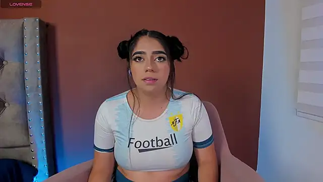 luna cute   online show from 03-21-26, 08:56