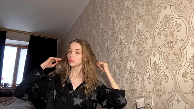 Snapshot of AshlyPalas chatting on 11-28-25, 05:10 AshlyPalas online show from 11-28-25, 05:10