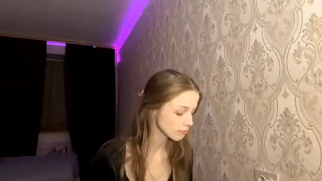 Snapshot of AshlyPalas chatting on 12-20-25, 04:25 AshlyPalas online show from 12-20-25, 04:25