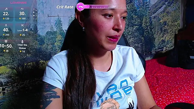 Snapshot of luanablood chatting on 11-26-25, 04:30 luanablood online show from 11-26-25, 04:30