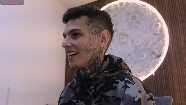 Paulo 527 online show from 04-08-26, 04:56