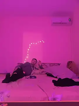 w1cked couple online show from 04-14-26, 11:00