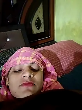 Snapshot of Janki_cute chatting on 12-05-25, 02:47 Janki cute online show from 12-05-25, 02:47