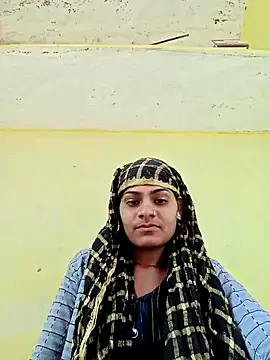 Snapshot of Janki_cute chatting on 01-08-26, 05:43 Janki cute online show from 01-08-26, 05:43