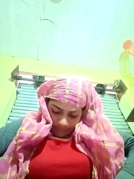 Snapshot of Janki_cute chatting on 04-06-26, 08:15 Janki cute online show from 04-06-26, 08:15