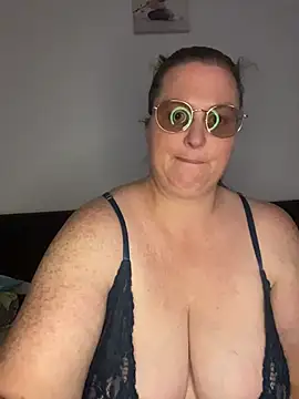 bea french curvy online show from 04-10-26, 07:51