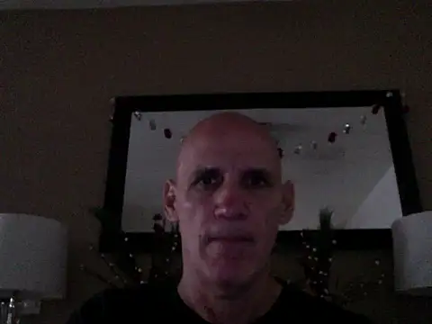 Snapshot of Elosoo chatting on 12-05-25, 12:58 Elosoo online show from 12-05-25, 12:58