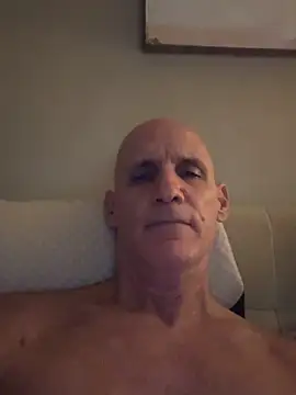 Elosoo online show from 12-21-25, 01:35