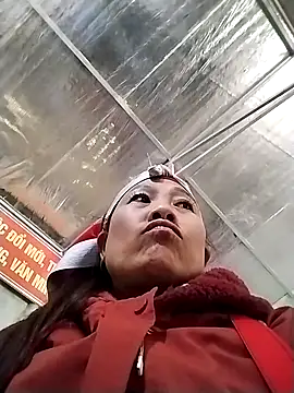 Snapshot of nyny771 chatting on 12-16-25, 02:49 nyny771 online show from 12-16-25, 02:49