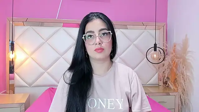 GabyJhons online show from 12-15-25, 02:54