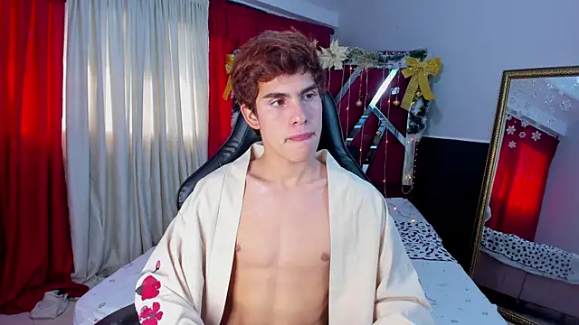 Snapshot of Jacobelord chatting on 12-17-25, 01:17 Jacobelord online show from 12-17-25, 01:17