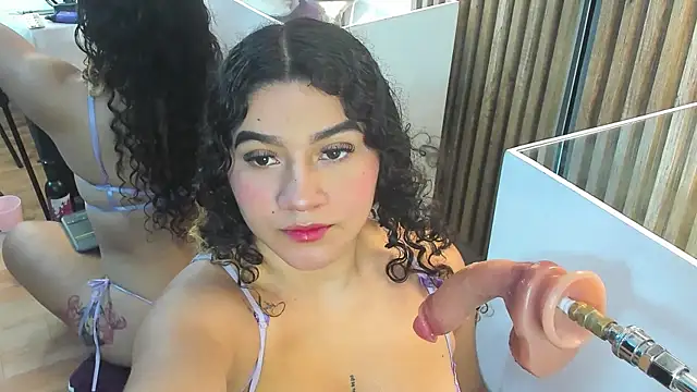 Gretta Wild online show from 11-30-25, 12:31