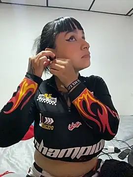 Snapshot of Alana_Arang chatting on 11-28-25, 12:57 Alana Arang online show from 11-28-25, 12:57