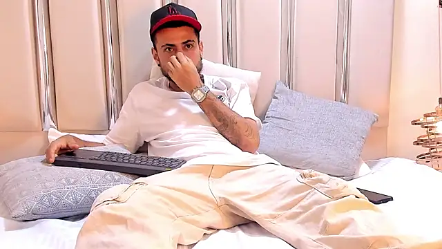 MatthewCullen online show from 04-14-26, 07:58