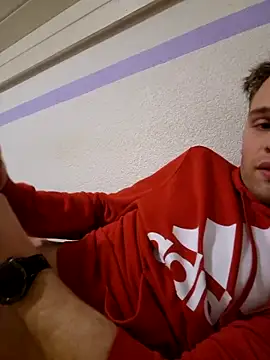 Snapshot of Patrick862001 chatting on 12-19-25, 09:11 Patrick862001 online show from 12-19-25, 09:11