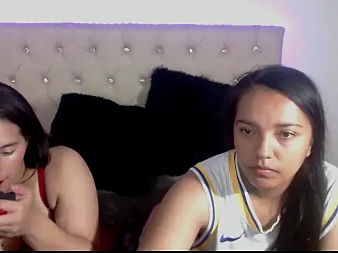 Snapshot of sharon_and_sharit chatting on 12-02-25, 03:01 sharon and sharit online show from 12-02-25, 03:01