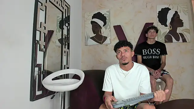 COUPLES BOYS online show from 05-20-26, 07:20