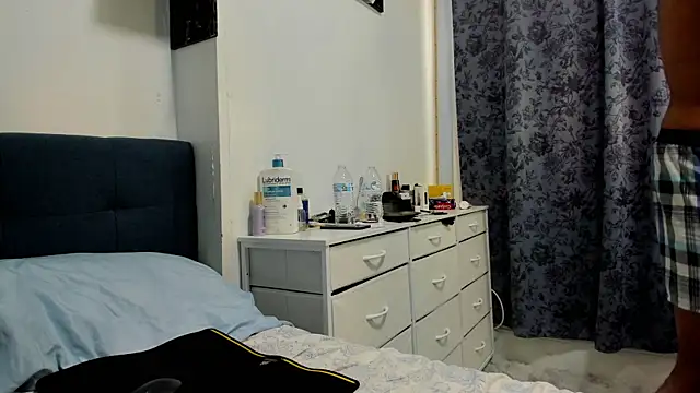 hardnigro online show from 12-16-25, 06:24