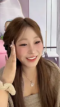 Snapshot of jiajia_z chatting on 11-28-25, 02:09 jiajia z online show from 11-28-25, 02:09