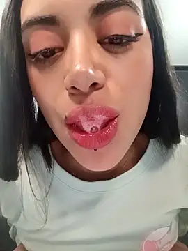 Violett  Rose online show from 12-23-25, 12:30