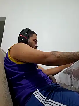 Snapshot of marco_Anthony75 chatting on 03-19-26, 09:46 marco Anthony75 online show from 03-19-26, 09:46