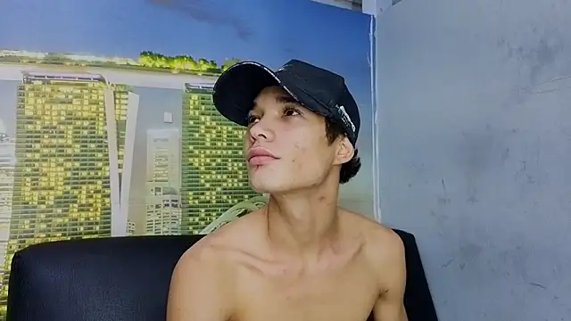 Melanny-hot-tonny online show from 11-29-25, 03:42