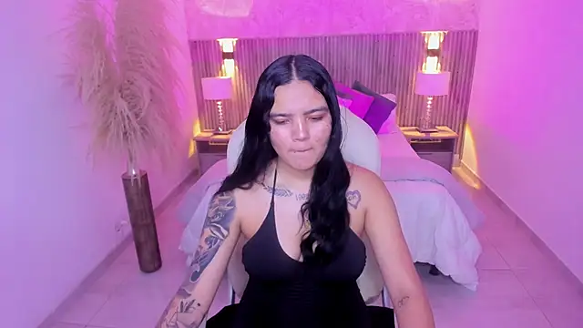 Snapshot of Allyson_brown_ chatting on 12-16-25, 07:19 Allyson brown online show from 12-16-25, 07:19