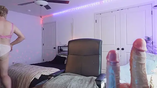 Mona The MILF online show from 12-03-25, 08:18