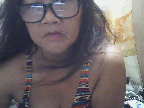 Snapshot of fireflower70 chatting on 05-21-26, 10:50 fireflower70 online show from 05-21-26, 10:50