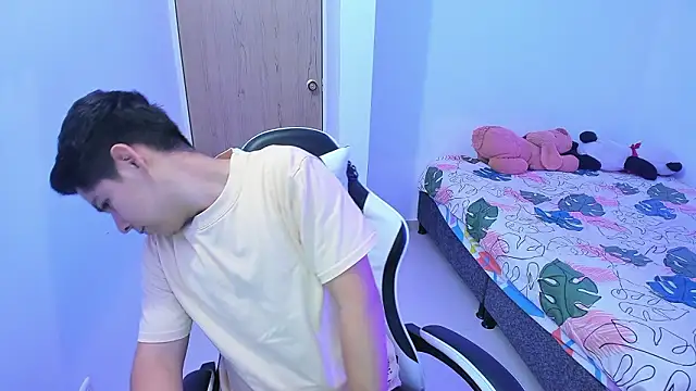 Asta YunoXXX online show from 02-23-26, 04:43