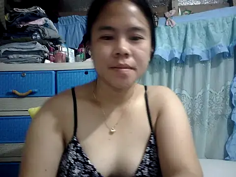 Snapshot of xxdreamgirl69 chatting on 06-05-26, 10:04 xxdreamgirl69 online show from 06-05-26, 10:04