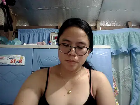Snapshot of xxdreamgirl69 chatting on 06-26-26, 05:12 xxdreamgirl69 online show from 06-26-26, 05:12