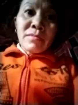 Snapshot of yes776 chatting on 12-04-25, 12:14 yes776 online show from 12-04-25, 12:14