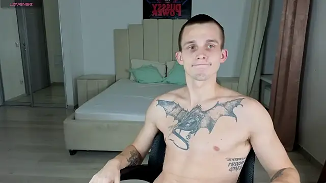 JAMES  LEE online show from 12-01-25, 08:36