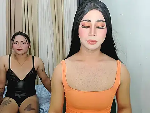 Snapshot of Seductive_Paloma chatting on 12-17-25, 01:00 Seductive Paloma online show from 12-17-25, 01:00