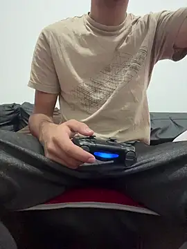 Davisuarez online show from 02-28-26, 04:19