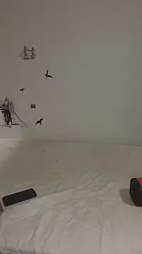 Emma Everett online show from 01-08-26, 01:13