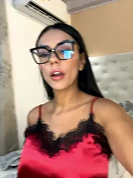 SofhiaTaylor online show from 01-09-26, 01:30