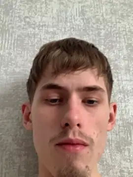 Snapshot of FreeRich chatting on 02-08-26, 04:16 FreeRich online show from 02-08-26, 04:16