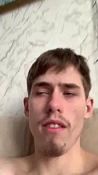 Snapshot of FreeRich chatting on 02-15-26, 04:09 FreeRich online show from 02-15-26, 04:09