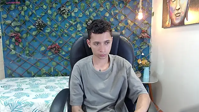 LucassSmith11 online show from 04-20-26, 07:04