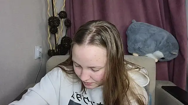 Snapshot of BibiStapler chatting on 01-15-26, 07:06 BibiStapler online show from 01-15-26, 07:06