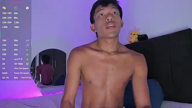 santinaughty online show from 03-22-26, 04:27