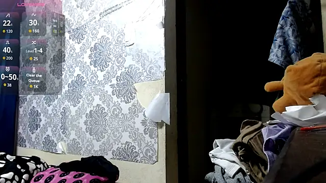 Snapshot of violetta01_candy chatting on 11-30-25, 03:43 violetta01 candy online show from 11-30-25, 03:43