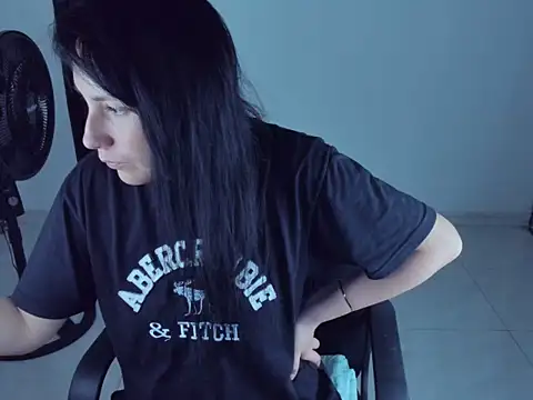 Snapshot of Sofia_Grey2 chatting on 02-24-26, 04:32 Sofia Grey2 online show from 02-24-26, 04:32