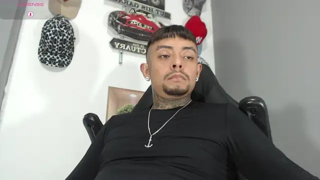 Snapshot of BASTIAN_NICOLAS_ chatting on 03-13-26, 12:17 BASTIAN NICOLAS online show from 03-13-26, 12:17