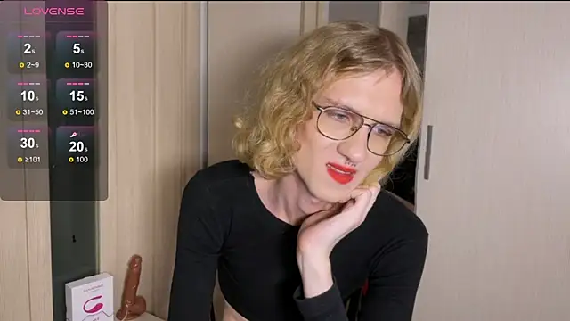 Avery adam online show from 12-16-25, 09:20